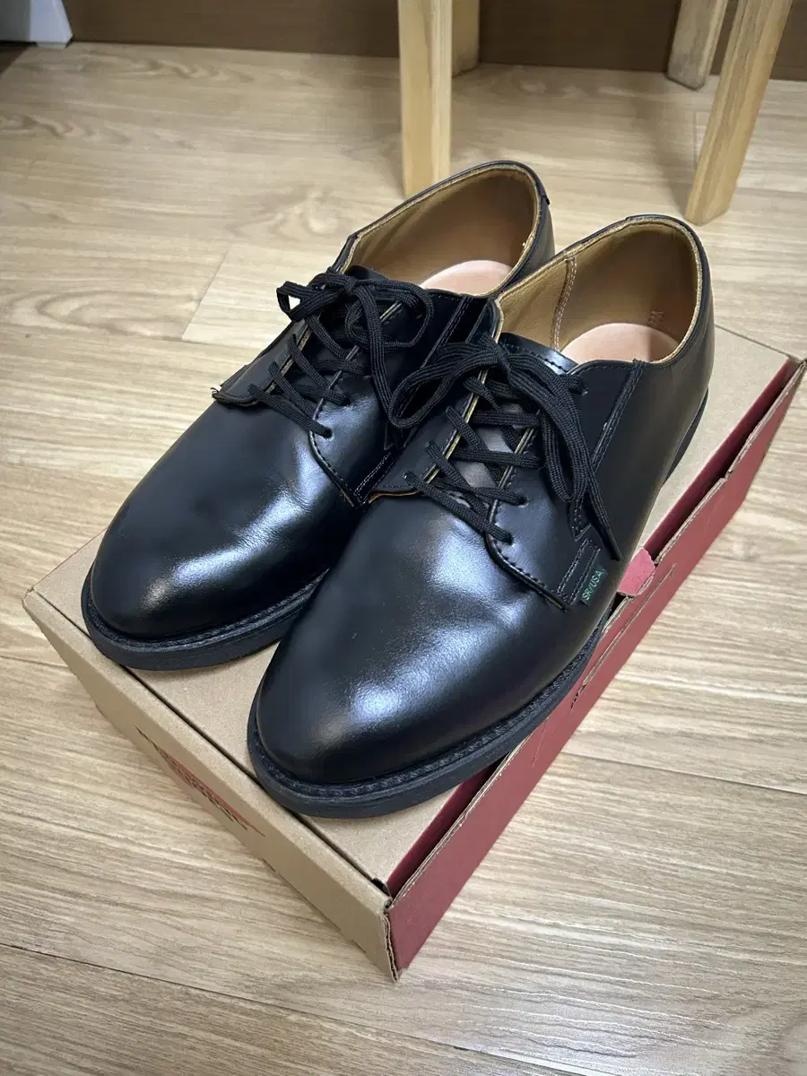 Red Wing Postman 101 Black Chaparral 8D