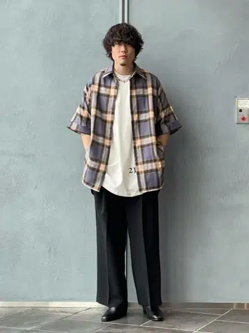 루이스 오버 사이즈 로얄 체크 셔츠 약 XL 사이즈 상당