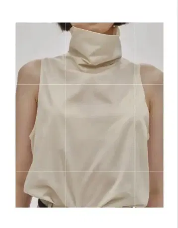 투명 터틀넥 톱