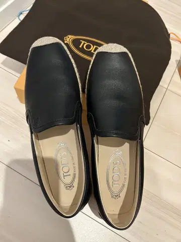 새상품 TOD'S 블랙 에스파드리유 슬립온