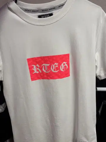 RTEG 로고 티셔츠 화이트
