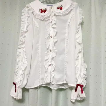베리 필즈 블라우스
