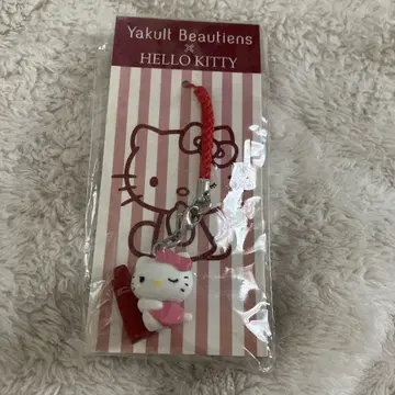 HELLO KITTY 스트랩 Yakult Beautiens