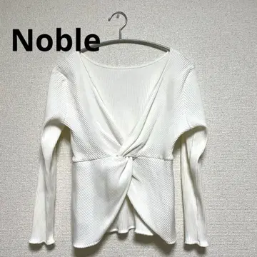 NOBLE 화이트 컷티셔츠 카슈쿨 긴팔 상의