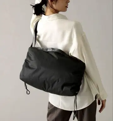 NOMADIS BOY 크로스 바디 백 노마디스