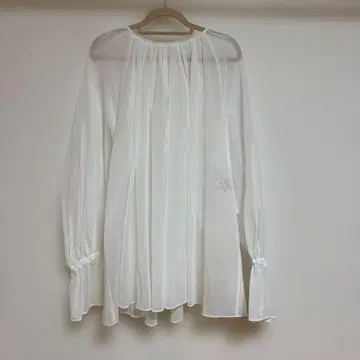 알아바일 시어 오간자 개더 블라우스