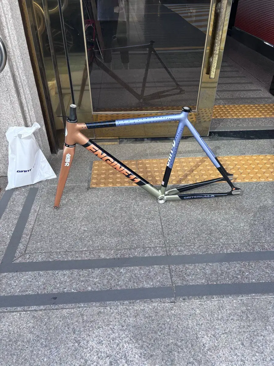 Engine11 Crit-D Frameset Golden Chaos, Size M