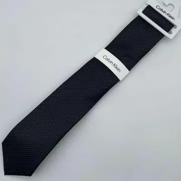캘빈클라인 넥타이 블랙 무지 광택 모드 스타일