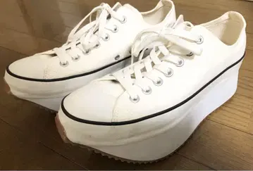 컨버스 올스타 청키 보트 27cm 화이트