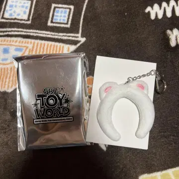 SKZ TOY WORLD 미니 머리띠 키링