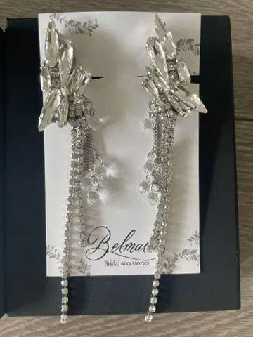 Belmale 크리스탈 귀찌