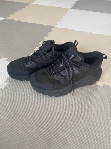 호카오네오네 HOKAONEONE 스니커즈 GTX 27cm KAHA