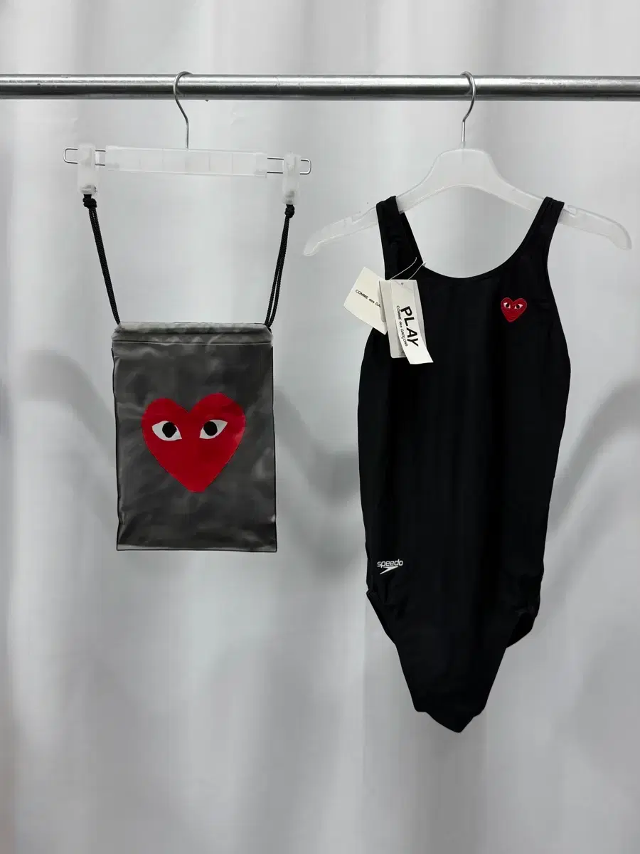 comme des garcons x speedo 브랜드 중고거래 플랫폼, 번개장터
