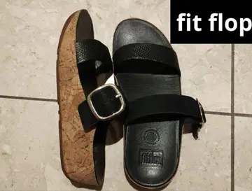 fit flop 블랙 스트랩 샌들