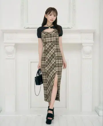 미셸 마카롱 앙상블 체크 원피스 베이지