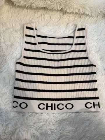 CHICO 숏 기장 상의
