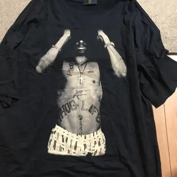 Tupac Shakur 프린트 티셔츠 M 사이즈