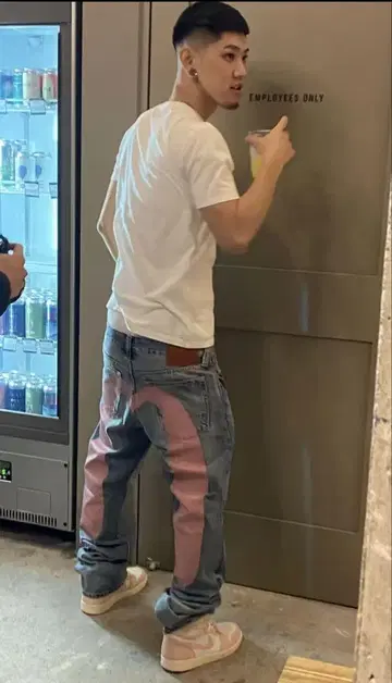 다다 착용 evisu 데님