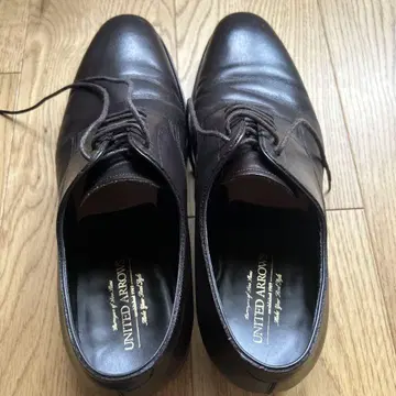 UNITED ARROWS 다크 브라운 드레스 슈즈