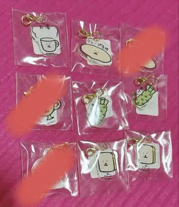 나가노 캐릭터 얼굴이 그려진 작은 음식 아크릴 참 9개