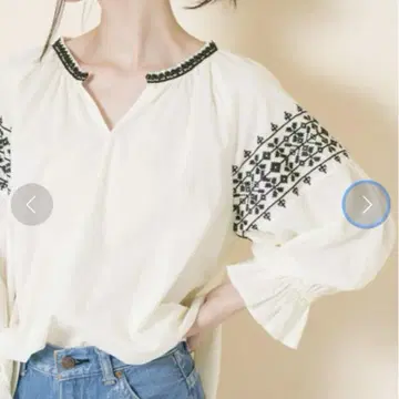 어반 리서치 크로스 스티치 자수 블라우스 화이트 체형 커버 넉넉한 흰색