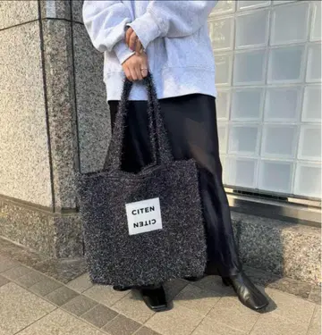 CITEN 글리터 니트 토트백