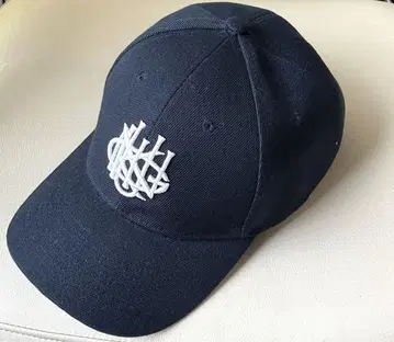 새상품급 King Gnu CREST BASEBALL CAP NAVY 킹누