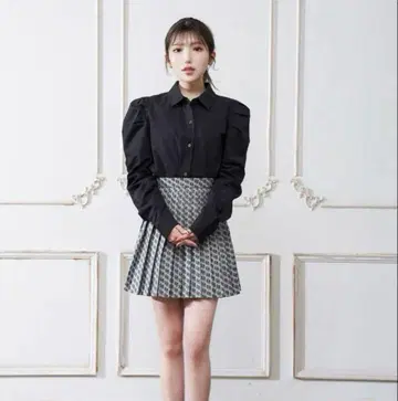 다리치 DR 자카드 플리츠 스커트 로고 Darich