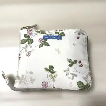 웨지우드 토트백