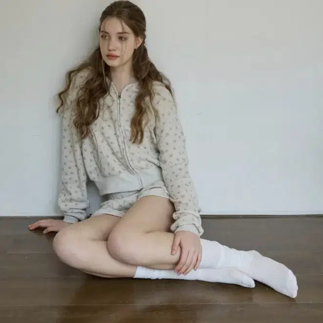 [LETTER FROM MOON] Andy Flower Waffle Hood Pants ★韓国発★ Letter From Moon Andy Flower Waffle Hoodie Pants Set on