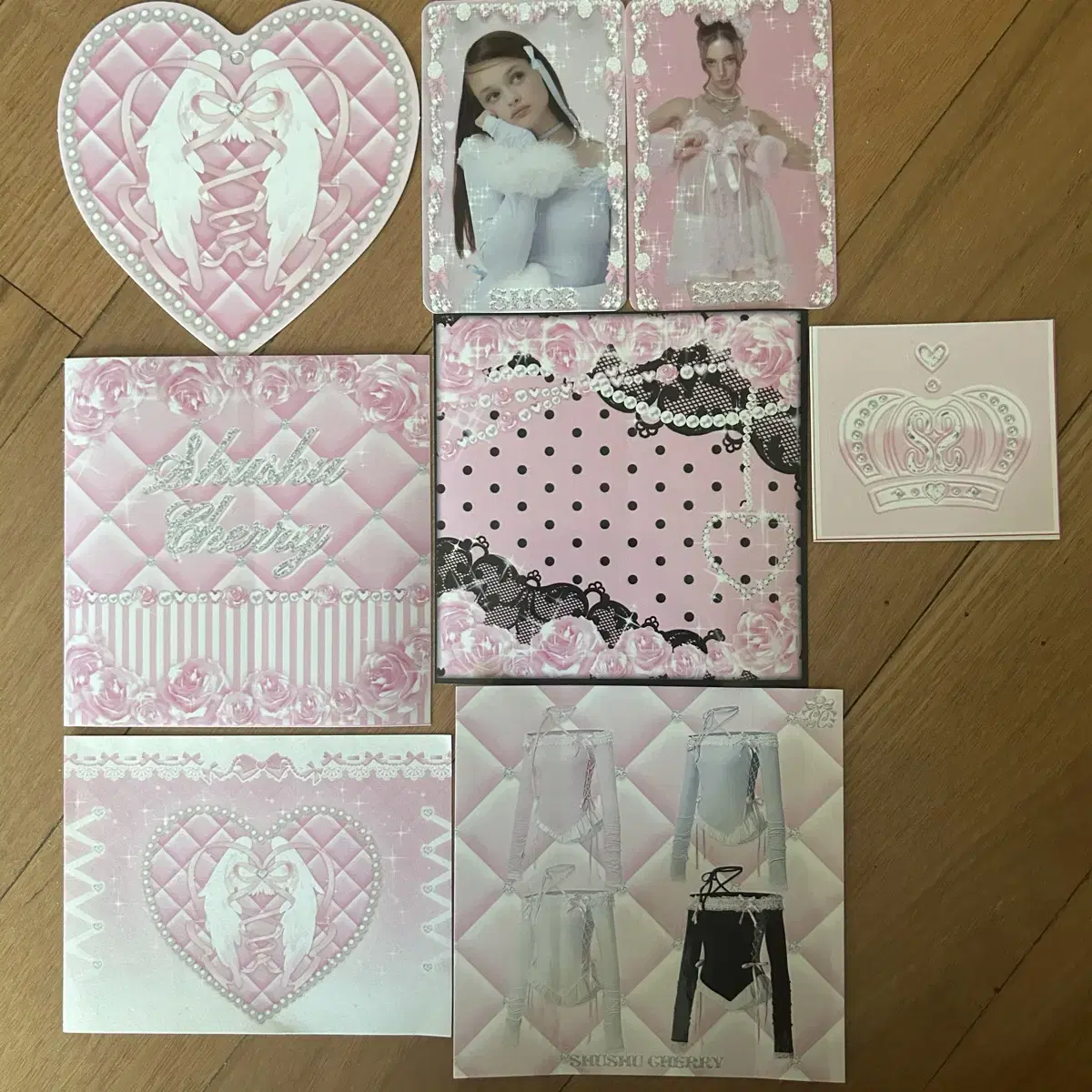 (New) Chouchou Cherry photocard, paper goods and stickers