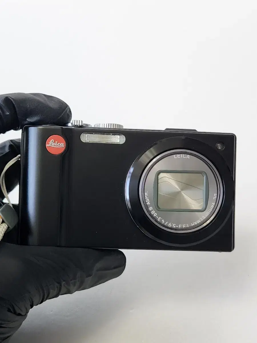 Leica Point-and-Shoot v-lux30 Point-and-Shoot Camera Leica Vintage Camera