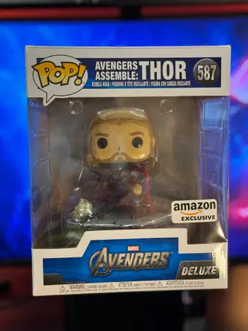 Funko POP! 어벤져스 어셈블 소 587 디럭스