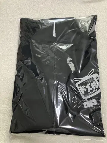 도즈루사 DMM 스크래치 후드티
