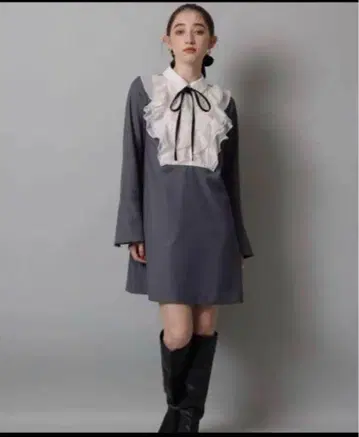 Rirandture 리랜드트루 프릴 보타이 미니 원피스