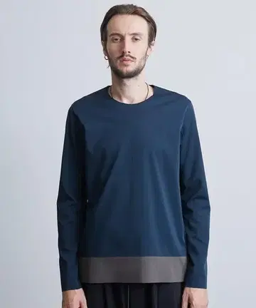 ATTACHMENT 매트 스트레치 저리 크루넥 L/S 사이즈 2