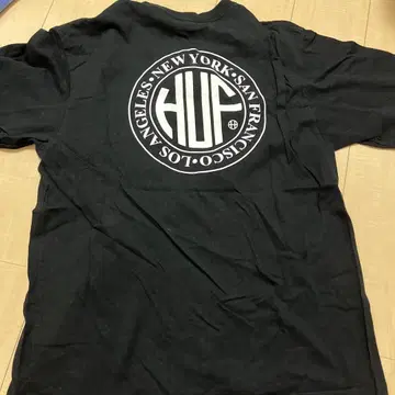 HUF 블랙 티셔츠 L 사이즈