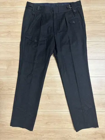 HUGO BOSS 슬랙스