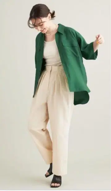 유나이티드 애로우즈 BEAUTY&YOUTH 반팔 셔츠 green