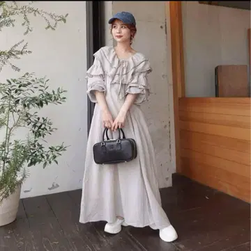 jumelle hug frill dress 그레이