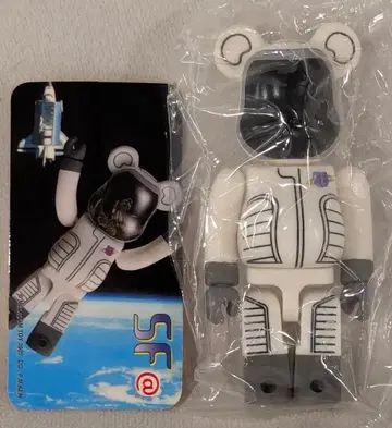MEDICOMTOY 베어브릭 SF 아스트로노츠 100% 시리즈 3