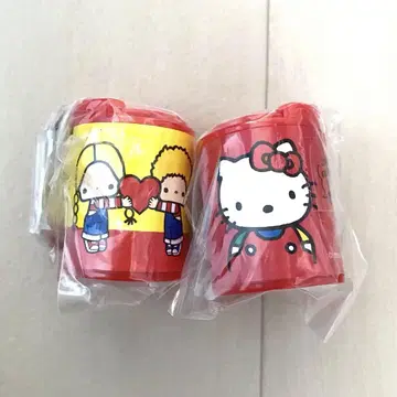 산리오 캐릭터즈 코인 실린더 패티 & 지미 키티 2종 가챠