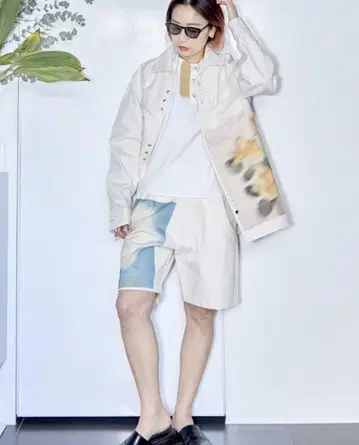 TANAKA KHAKI SHORTS 타나카 하프 팬츠