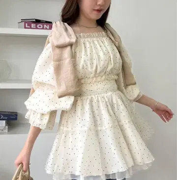 NICE CLAUP 반팔 튜닉
