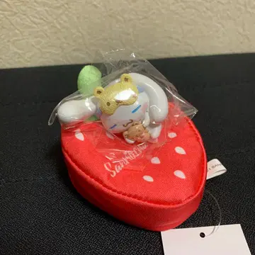 레어! 릴랙스 인형 시나모롤 딸기 쿠션