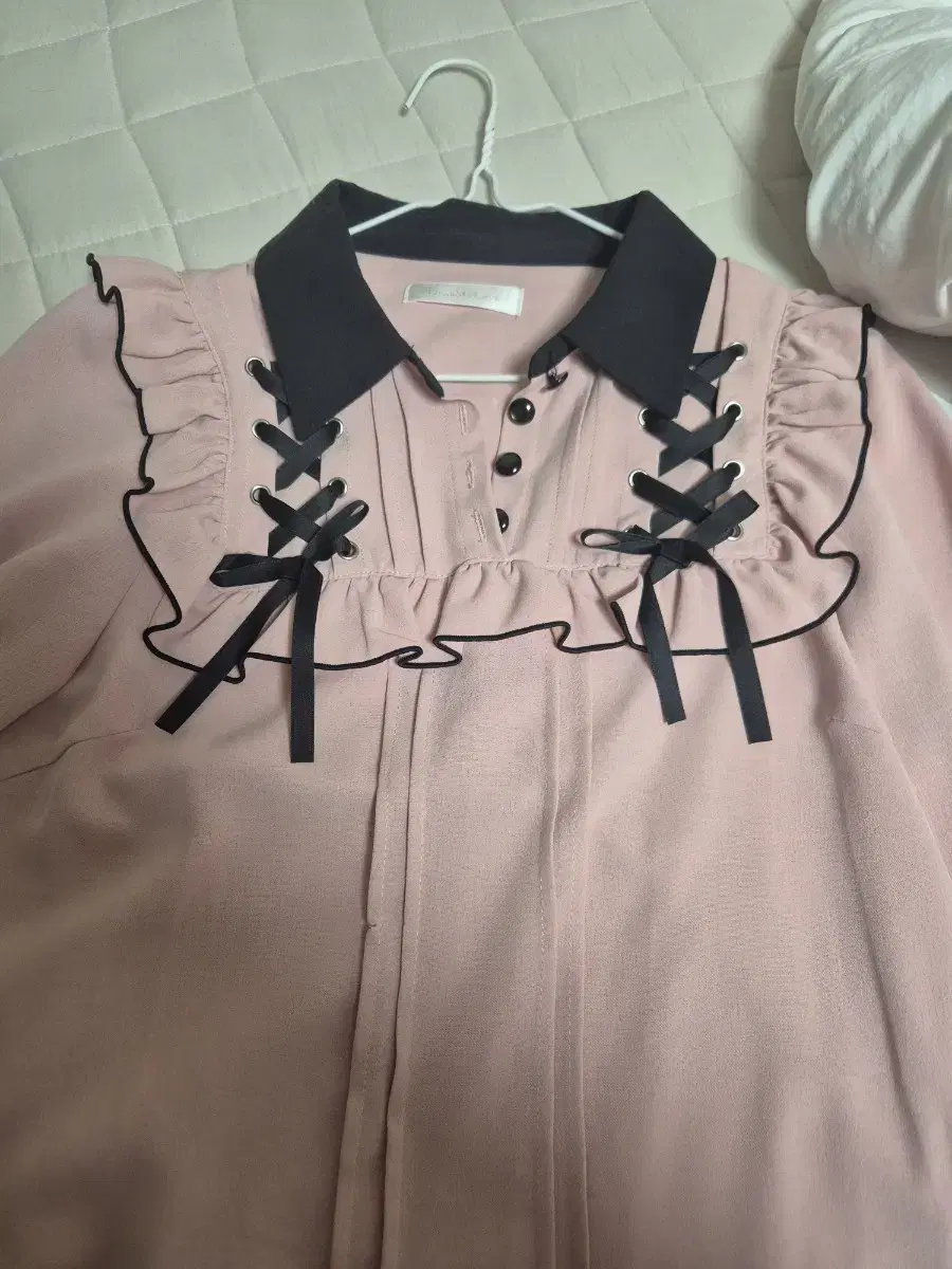 Dimalluv Jirai-kei Yojirai Mass-produced Blouse