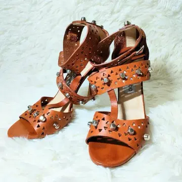 JIMMY CHOO 지미추 스터드 하이힐 샌들 브라운