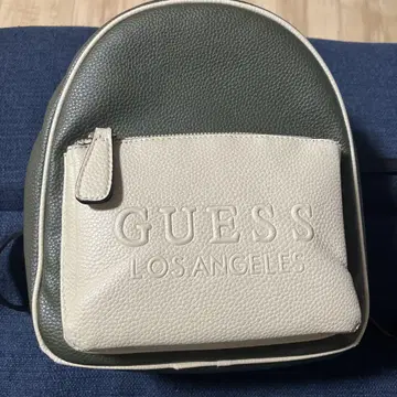 GUESS 그레이 화이트 백팩