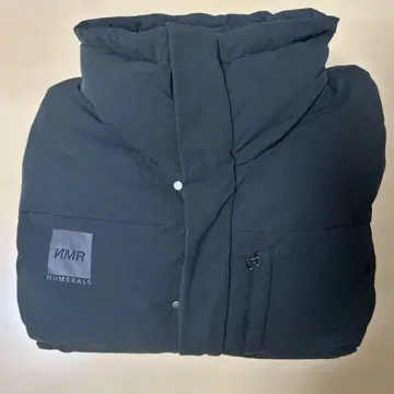 NUMERALS 다운 자켓