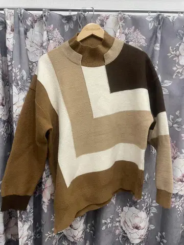 CULLNI 19AW 컬러 블록 터틀넥 니트